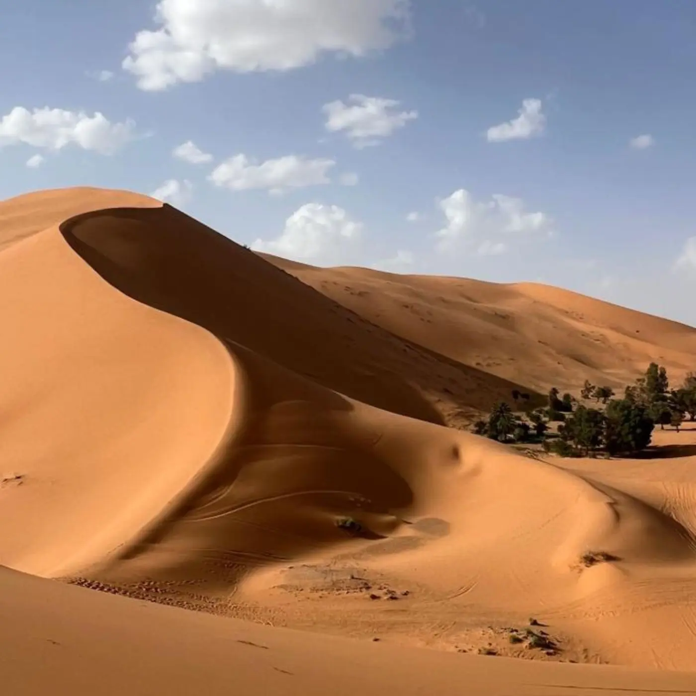 Paseo en camello de 2 noches en el desierto de Merzouga.