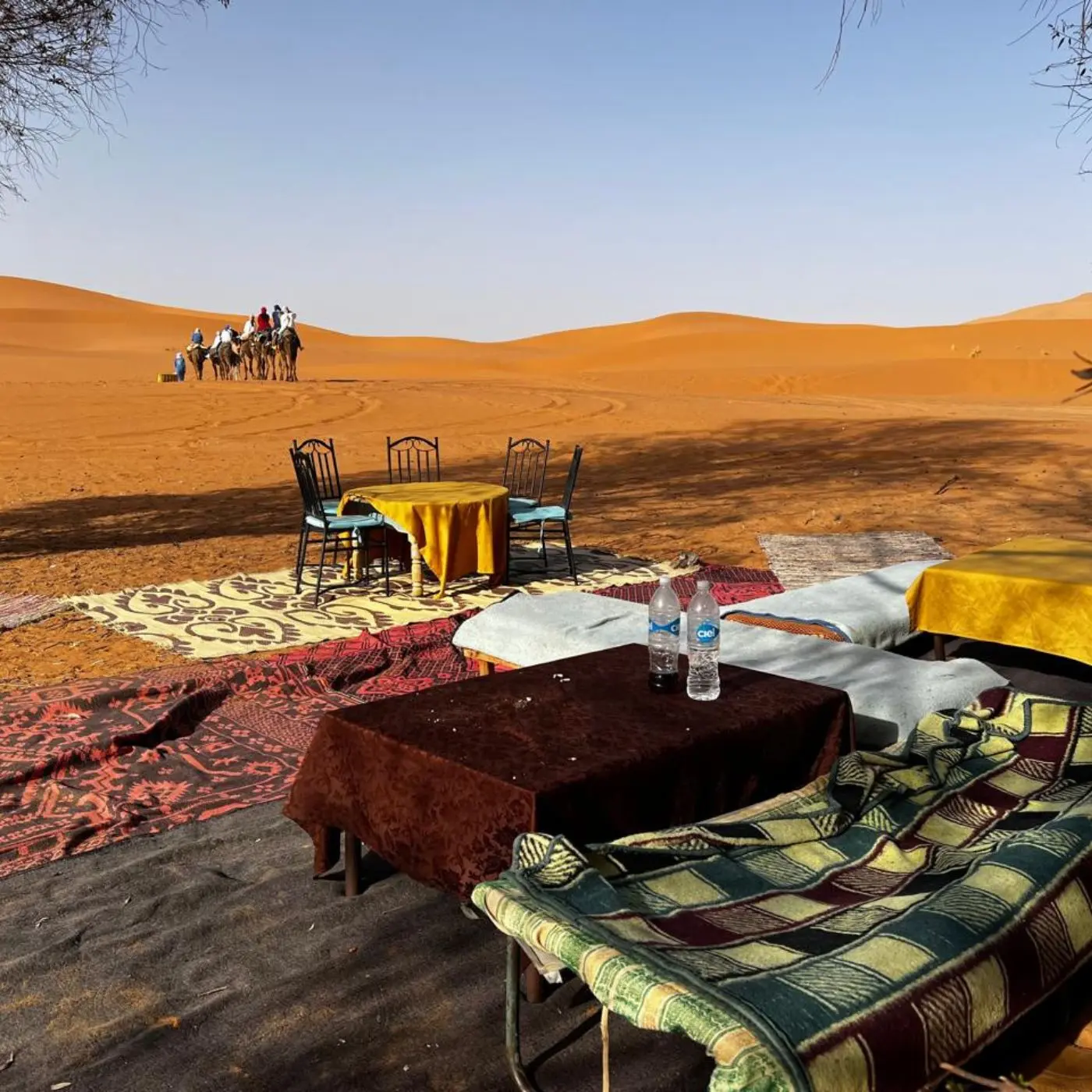 Paseo en camello de 2 noches en el desierto de Merzouga.