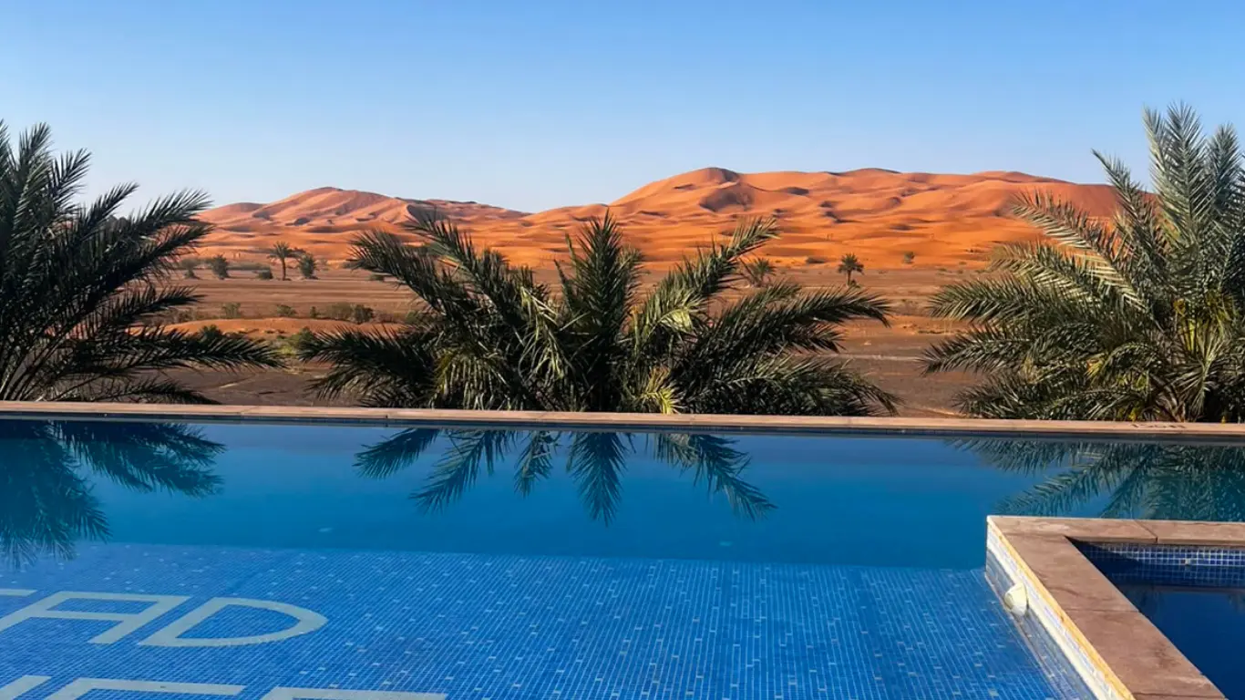 Tour de 4 Dias de Agadir a Marrakech por el Desierto Tour de 4 Dias de Agadir a Marrakech por el Desierto