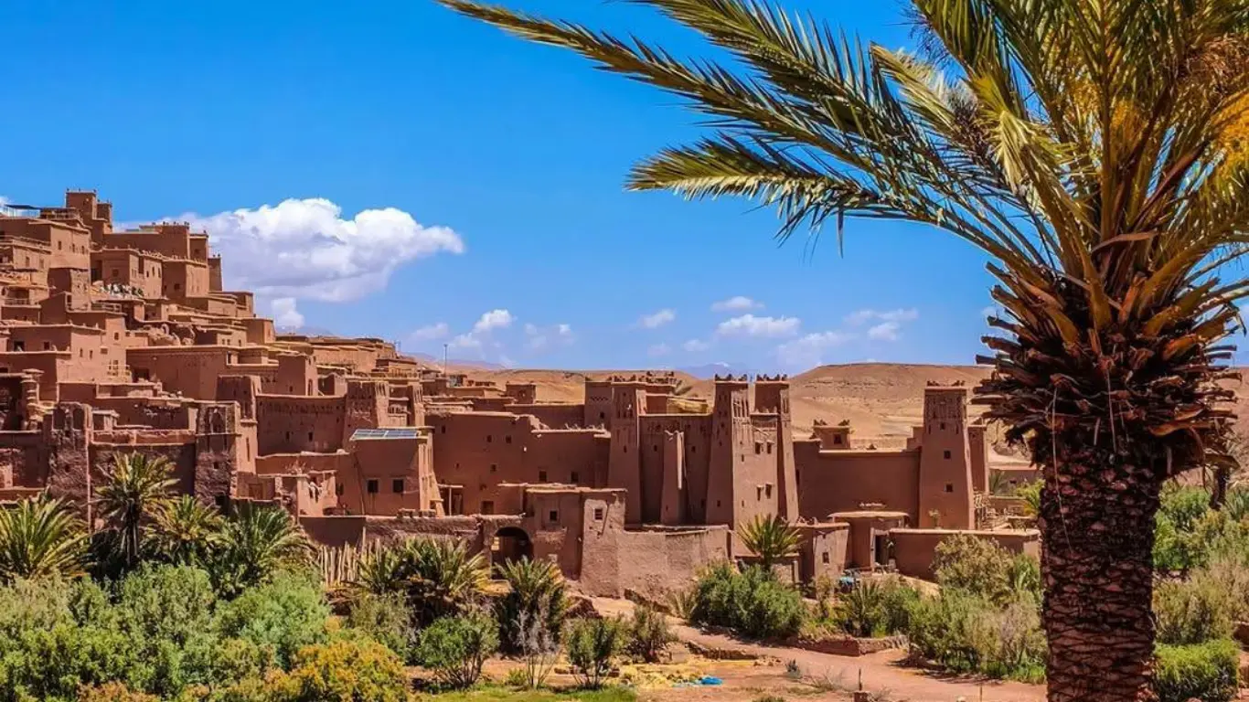 Tour de 4 Dias por el Desierto de Marruecos desde Tanger a Marrakech Tour de 4 Dias por el Desierto de Marruecos desde Tanger a Marrakech
