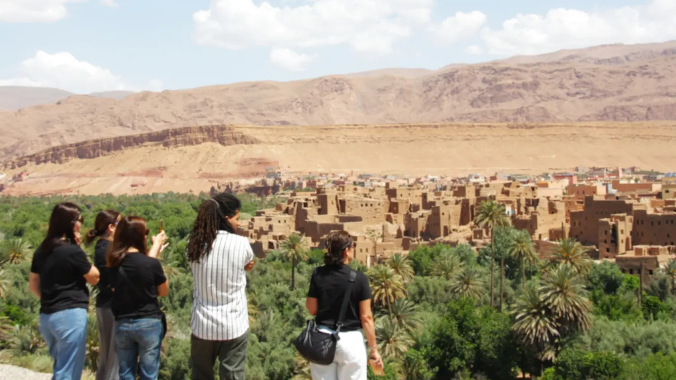 Tour 4 Dias Marrakech al Desierto y Fez Tour 4 Dias Marrakech al Desierto y Fez